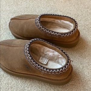UGG Women’s Tasman Slipper Chestnut